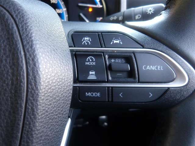 Toyota Noah 8