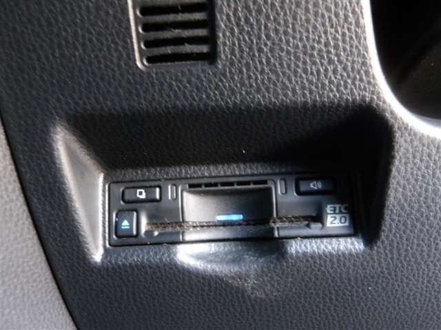 Toyota Noah 9