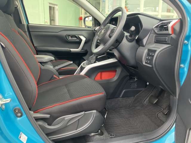 Toyota Raize 12