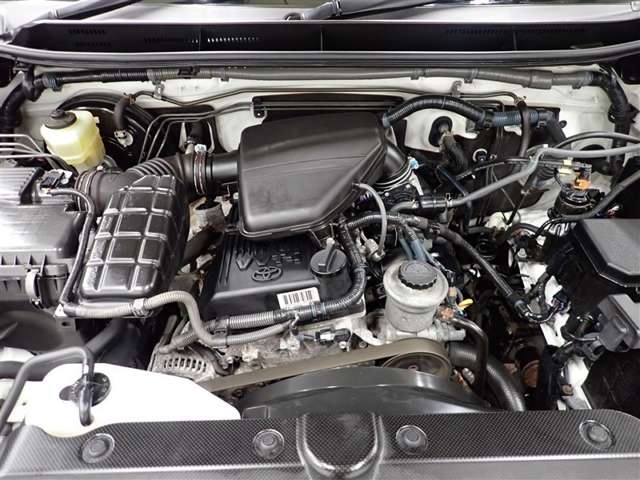 Toyota Land Cruiser Prado 6