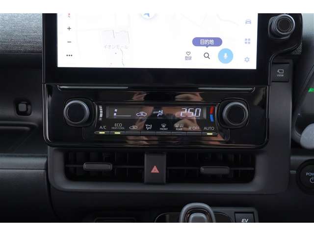 Toyota Sienta 9