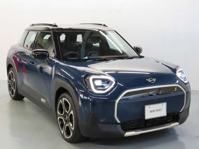 MINI Aceman 12