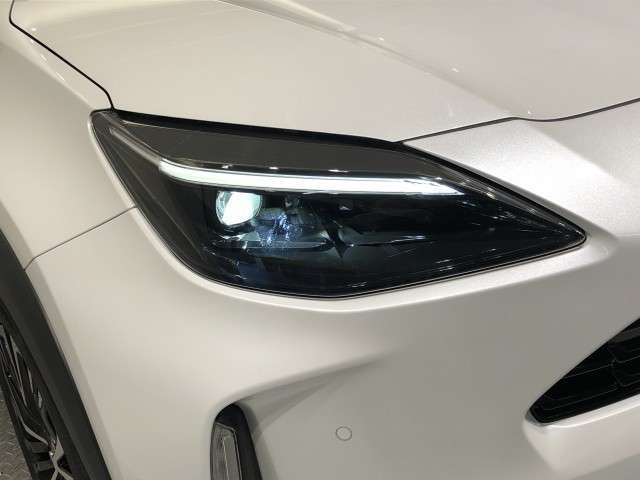 Toyota Yaris Cross 8
