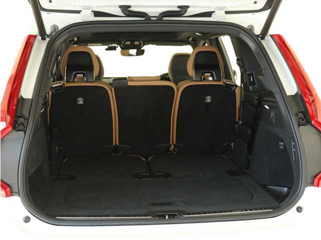 Volvo XC90 12