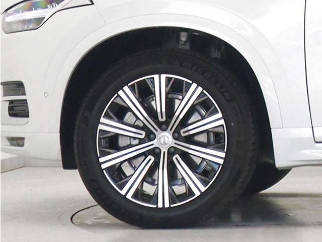 Volvo XC90 9