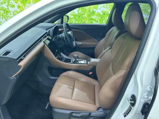 Lexus LBX 8