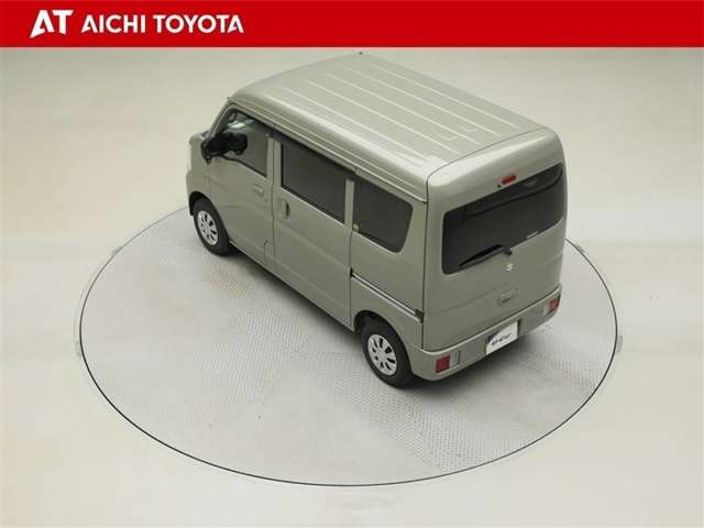 Suzuki Every 12