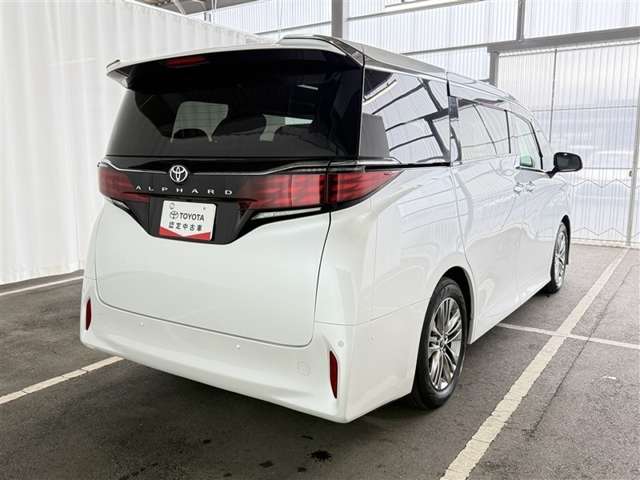 Toyota Alphard 7