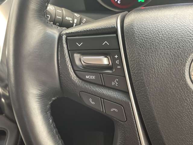 Toyota Alphard 12
