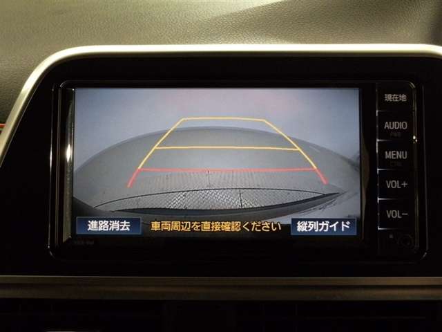 Toyota Sienta 11