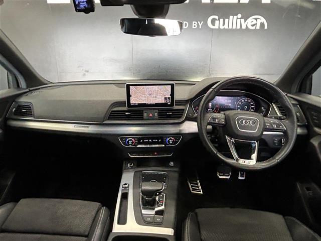 Audi Q5 6
