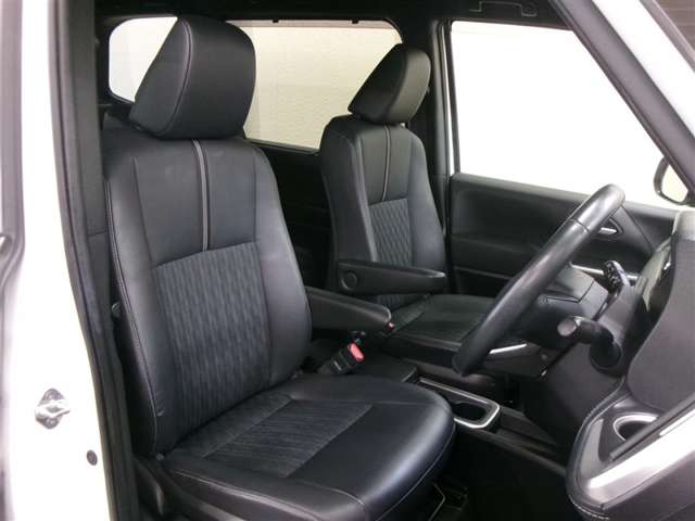 Toyota Noah 6