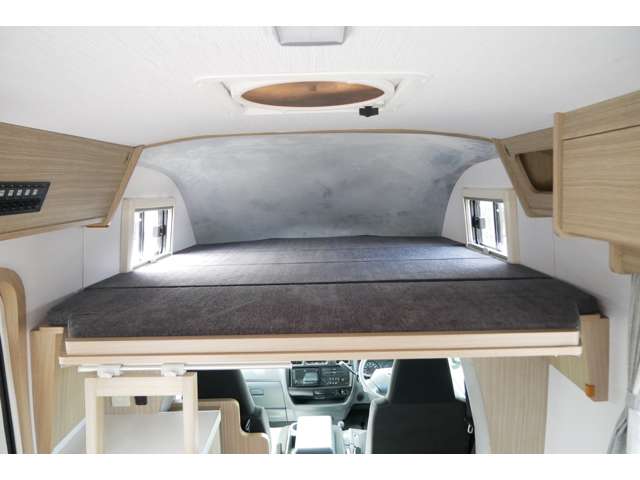 Mazda Bongo Truck 10