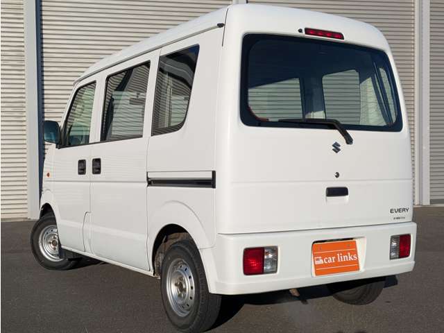 Suzuki Every 8