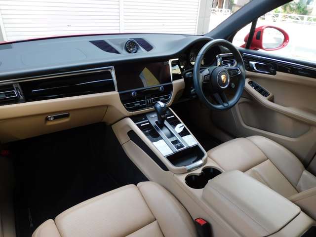 Porsche Macan 7