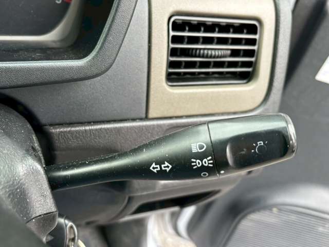 Mitsubishi Pajero Mini 12