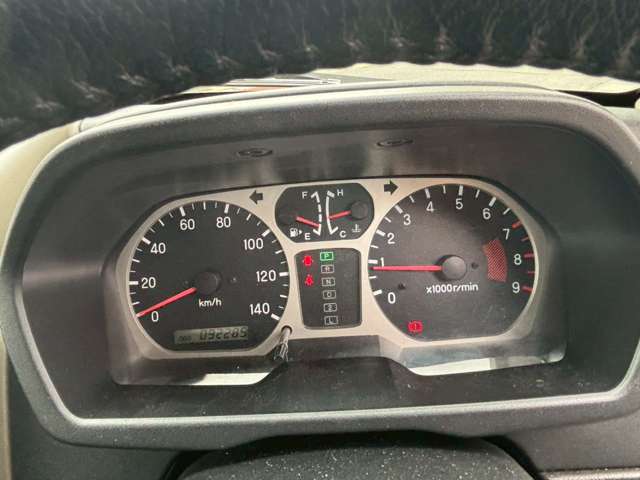 Mitsubishi Pajero Mini 9