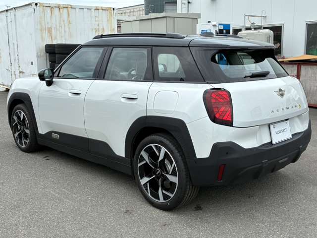 MINI Aceman 11