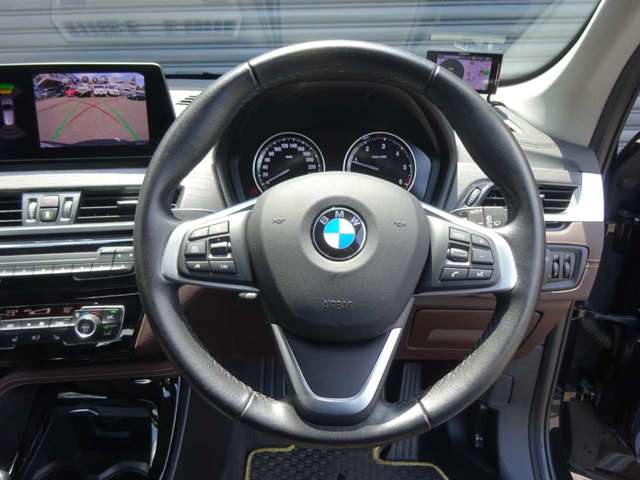 BMW X1 11