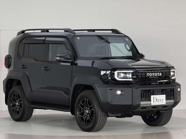 Toyota Land Cruiser FJ 11
