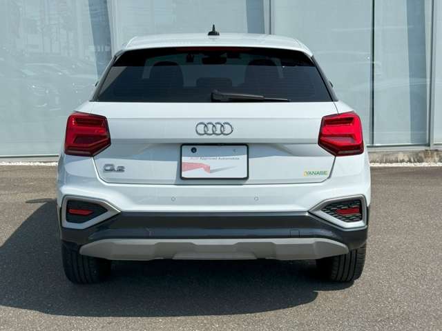 Audi Q2 9