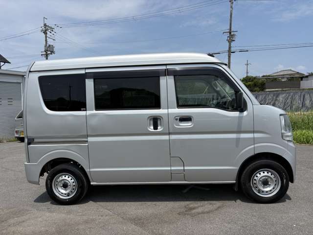 Nissan NV100 Clipper 12