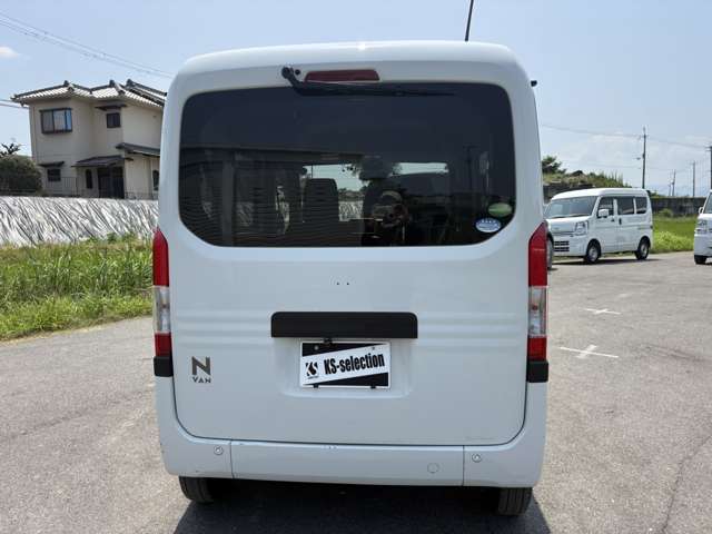 Honda N-VAN 12