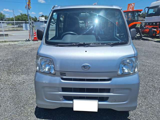 Daihatsu Hijet Van 3