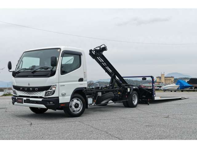 Mitsubishi Fuso Canter 11