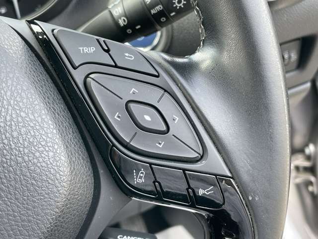 Toyota C-HR 12