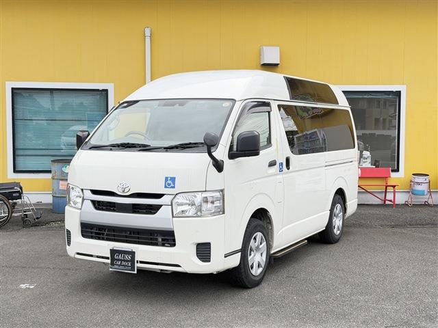 Toyota Hiace Van 2