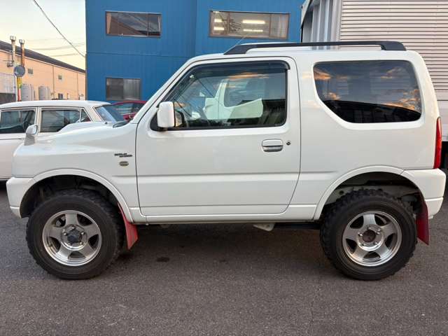 Suzuki Jimny 8