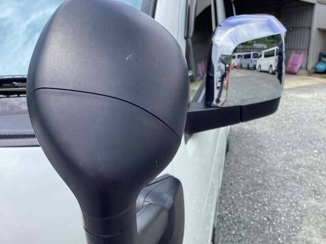 Toyota Hiace Van 9