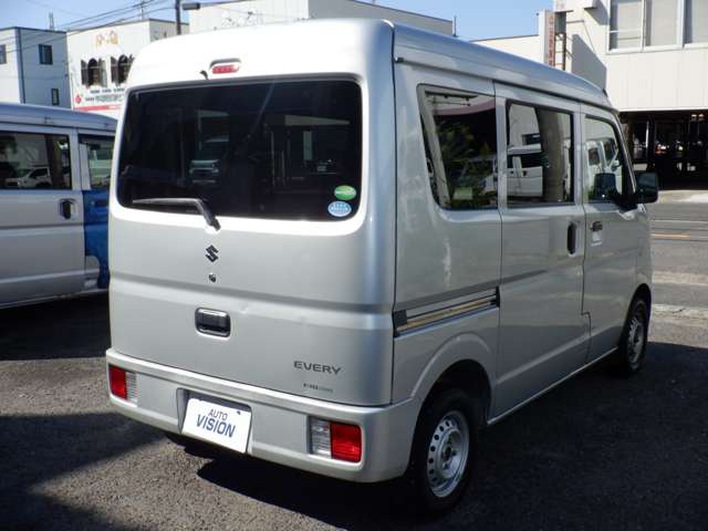Suzuki Every 6