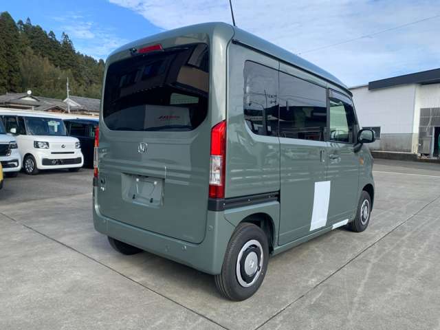 Honda N-VAN 4