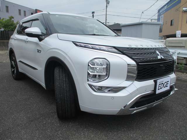 Mitsubishi Outlander 2