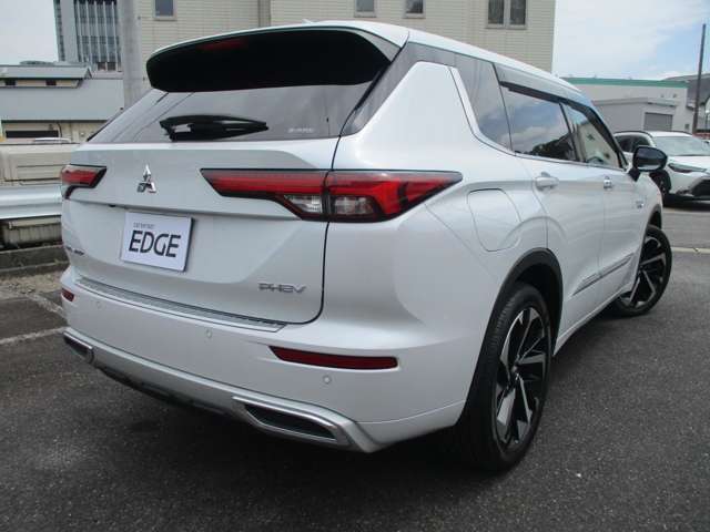 Mitsubishi Outlander 3