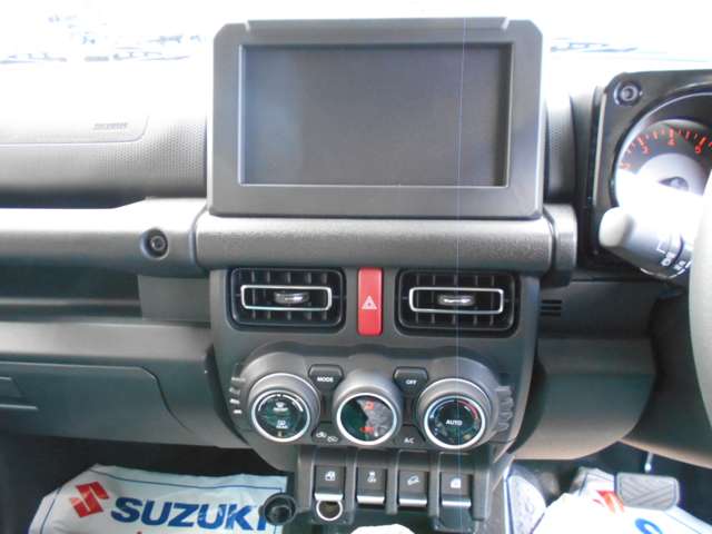 Suzuki Jimny Nomade 12