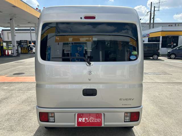 Suzuki Every 9