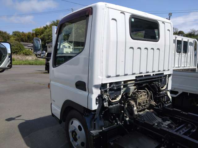 Mitsubishi Fuso Canter 6