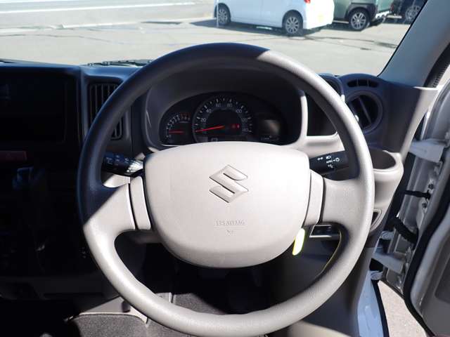Suzuki Every 9