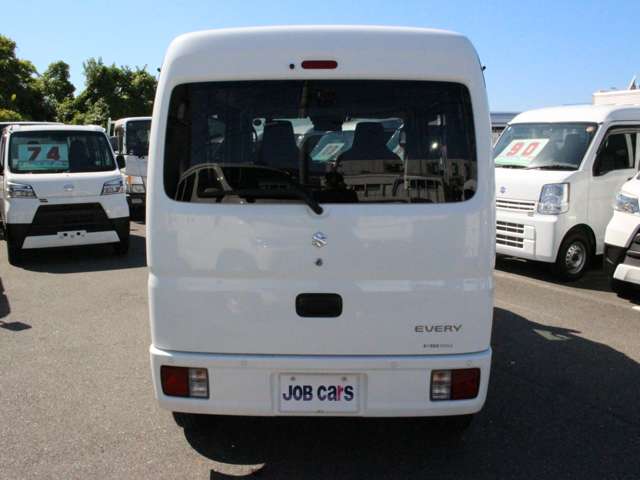 Suzuki Every 7