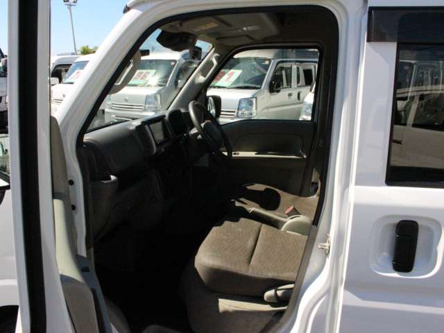 Suzuki Every 11