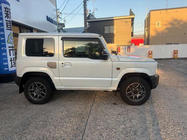 Suzuki Jimny 4