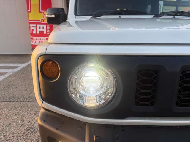 Suzuki Jimny 10