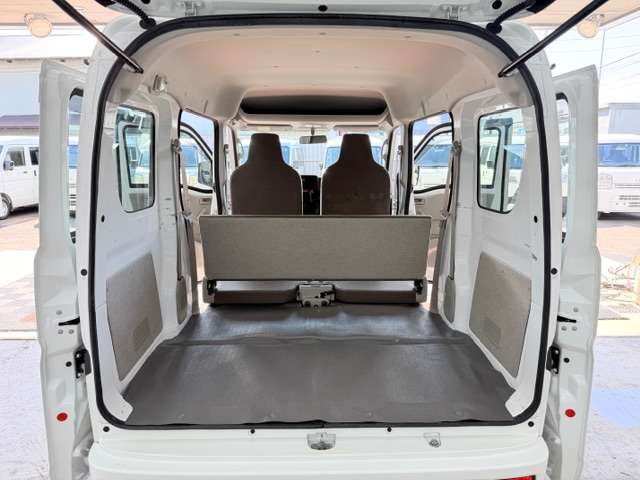 Suzuki Every 3