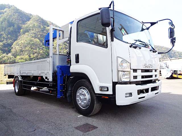 Isuzu Forward 3