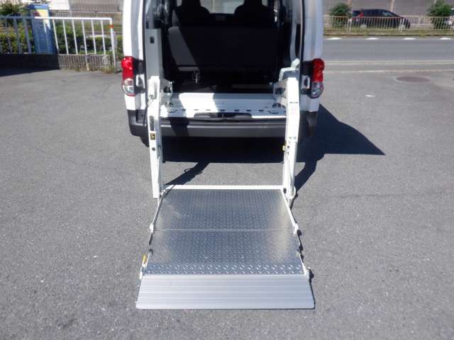 Nissan NV200 Vanette Van 5