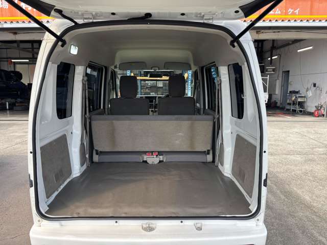 Suzuki Every 12