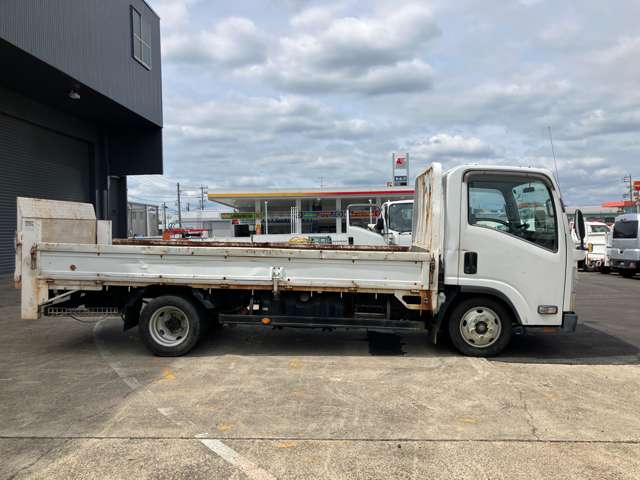 Isuzu Elf 5